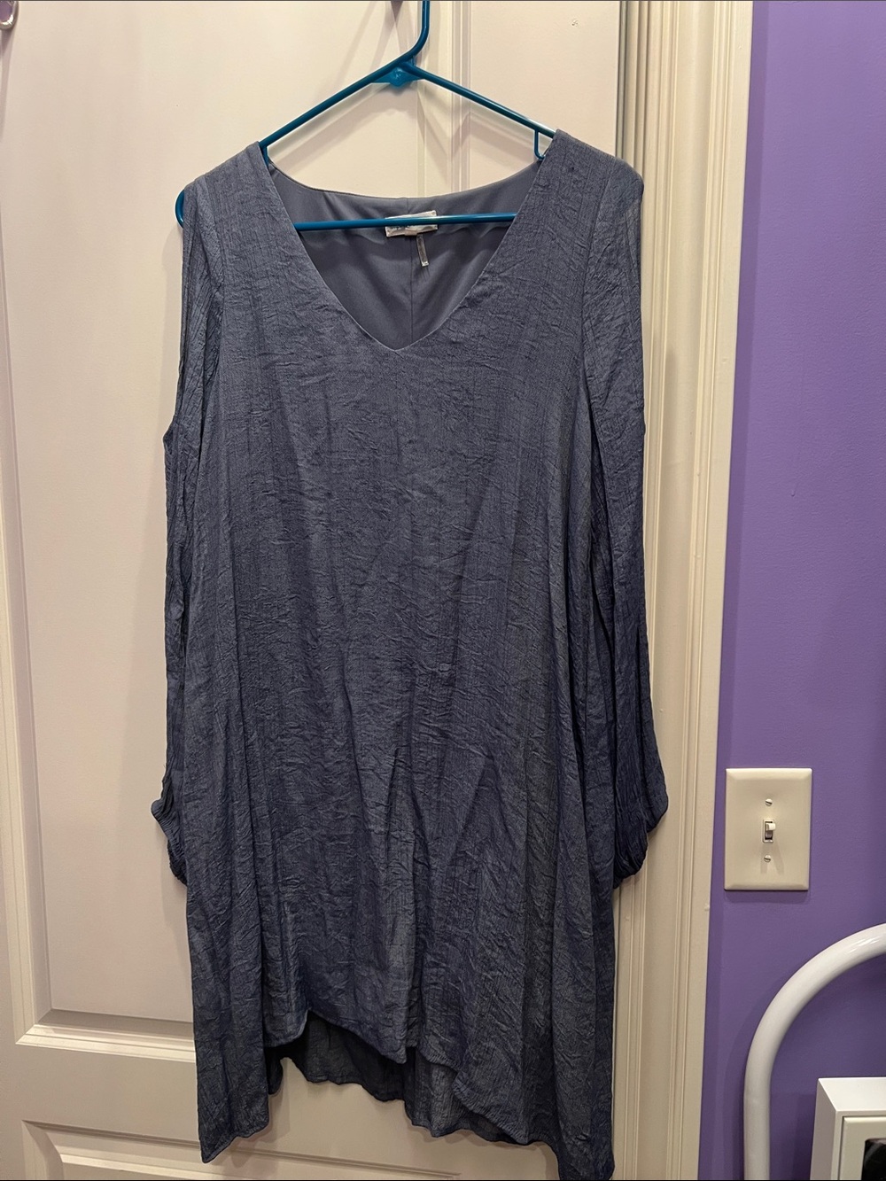 Relaxed V-Neck Tunic Dress in Slate Blue cold shoulder *** 30 % off 3+ items ***